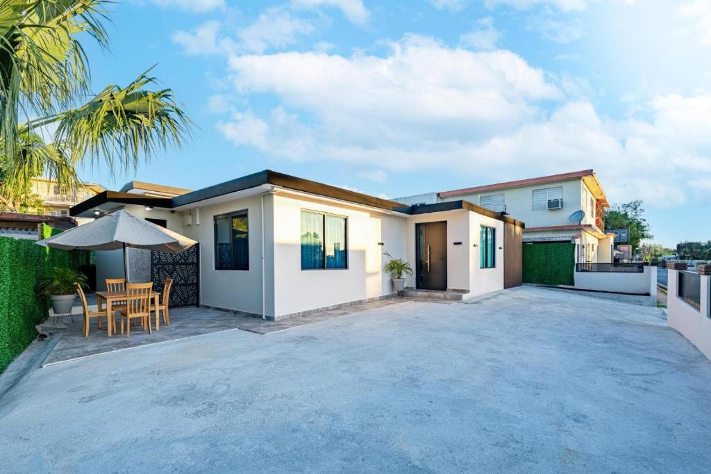 Boqueron Beach Cabo Rojo El Poblado Exterior