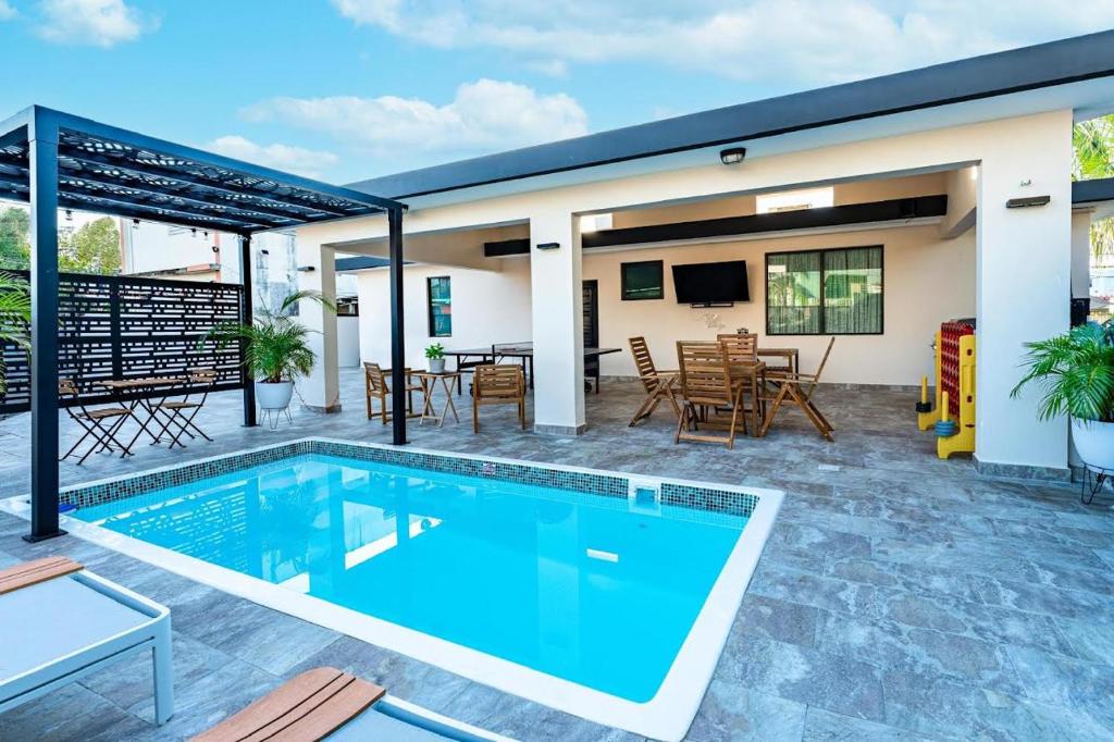 Boqueron Beach Cabo Rojo El Poblado Pool